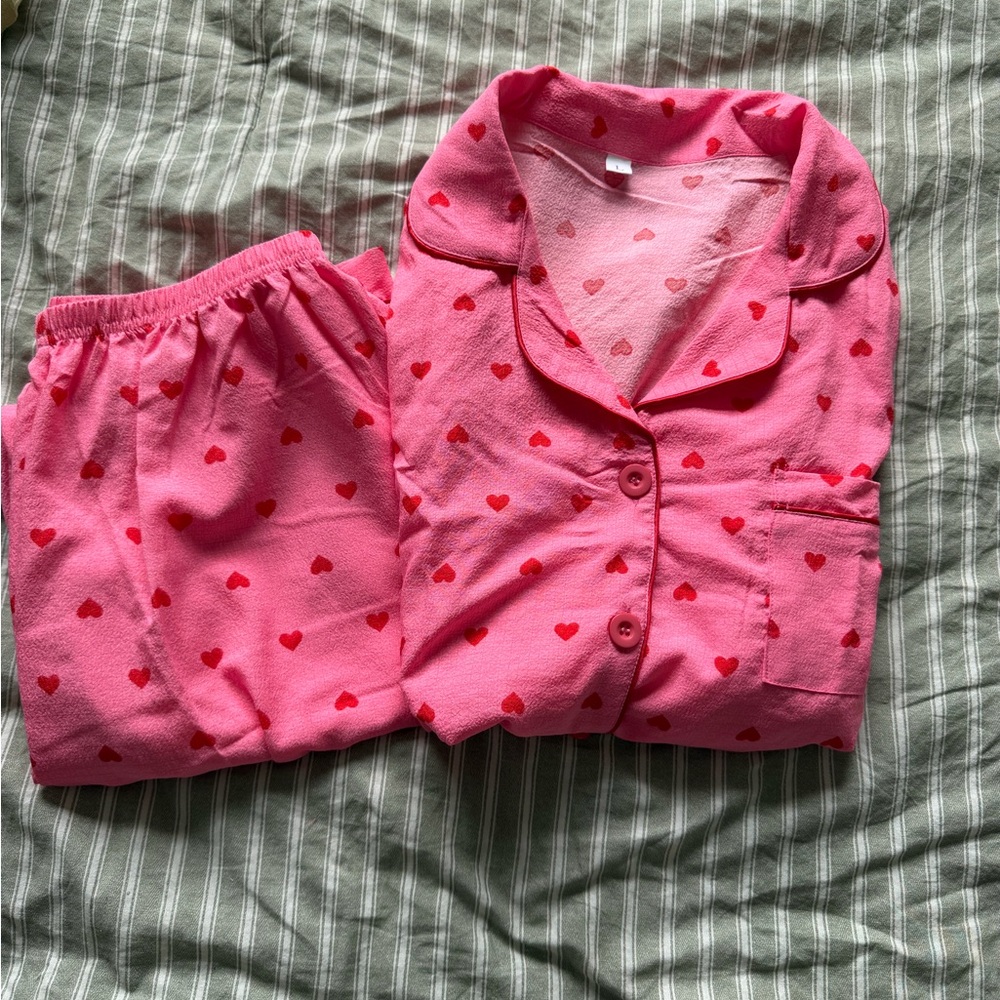 SHEIN Pink Pajama Set with Red Heart Print